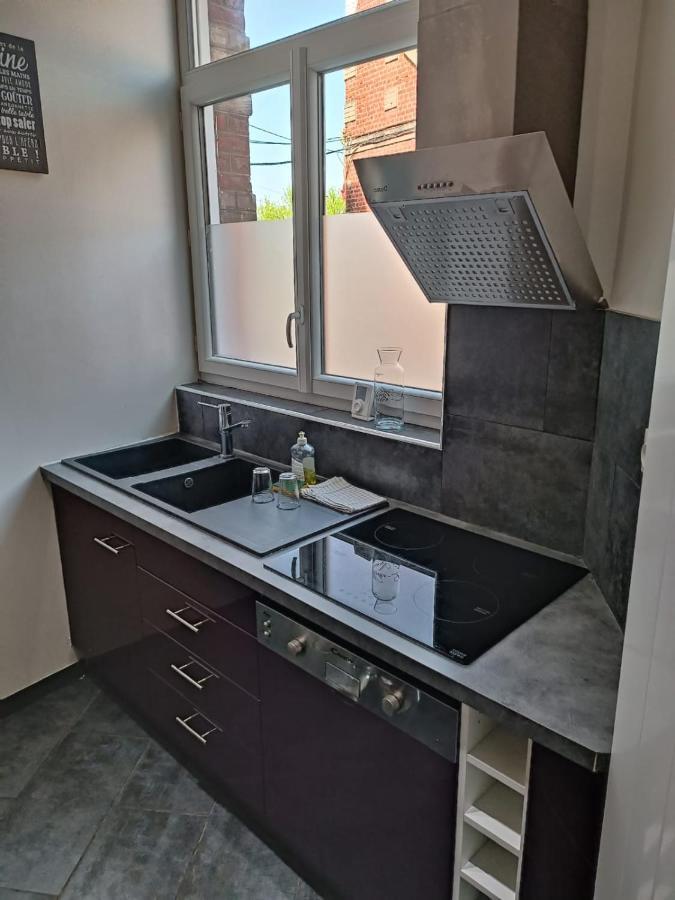 Maison Chaleureuse Avec Netflix Et Ps5 Valenciennes